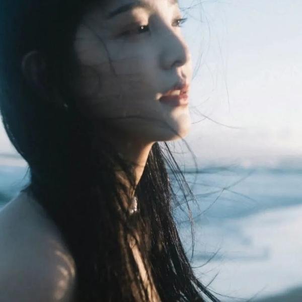 但愿我是平凡人